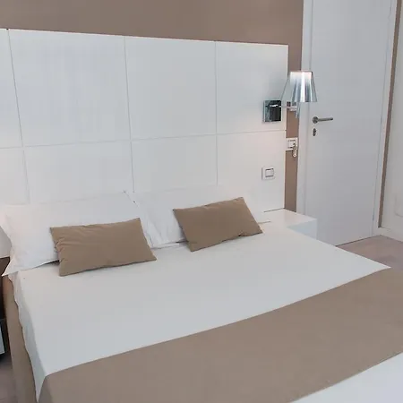 Casa de hóspedes Rigel Villanova 4*